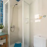 Bed and Breakfast Lisbon Waves Surf *