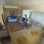 Lisbon Waves Surf Bed and Breakfast