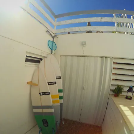 Bed & Breakfast Lisbon Waves Surf
