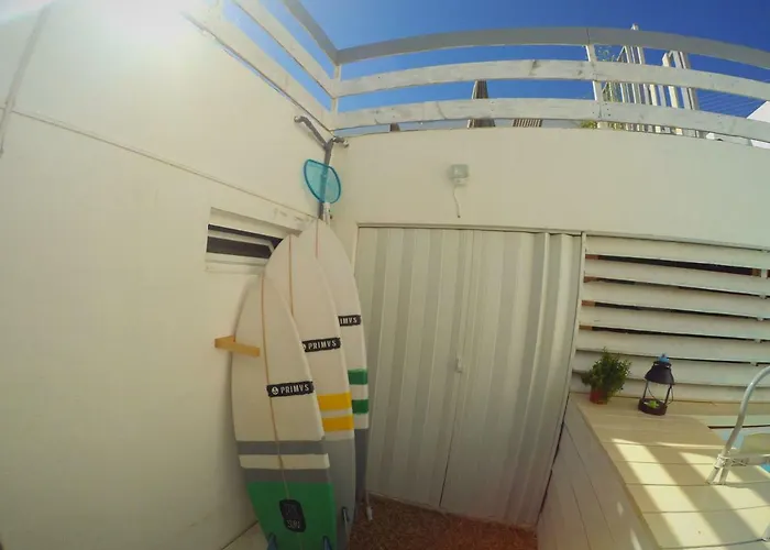 Bed & Breakfast Lisbon Waves Surf